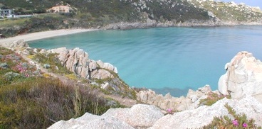Santa Teresa di Gallura: spiaggia rena bianca
