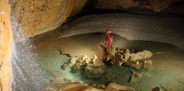 Orgosolo, dentro la grotta scoperta recentemente - foto di Vittorio Crobu 