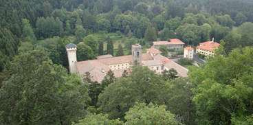 L'Abbazia di Vallombrosa dei Monaci Benedettini Vallombrosani (Foresta di Vallombrosa – Reggello Firenze)