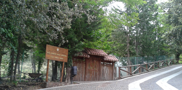 Perd'e Pibera, ingresso della Unità Gestiona Ente Foreste nel parco