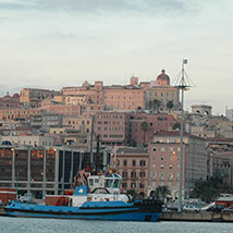 Cagliari, panorama dal porto