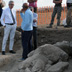 Pr. Pigliaru visita scavi Mont'e Prama