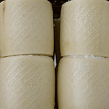 pecorino romano formaggio lavoro industria casearia caseificio latte