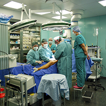Sanità ospedali chirurghi sala operatoria
